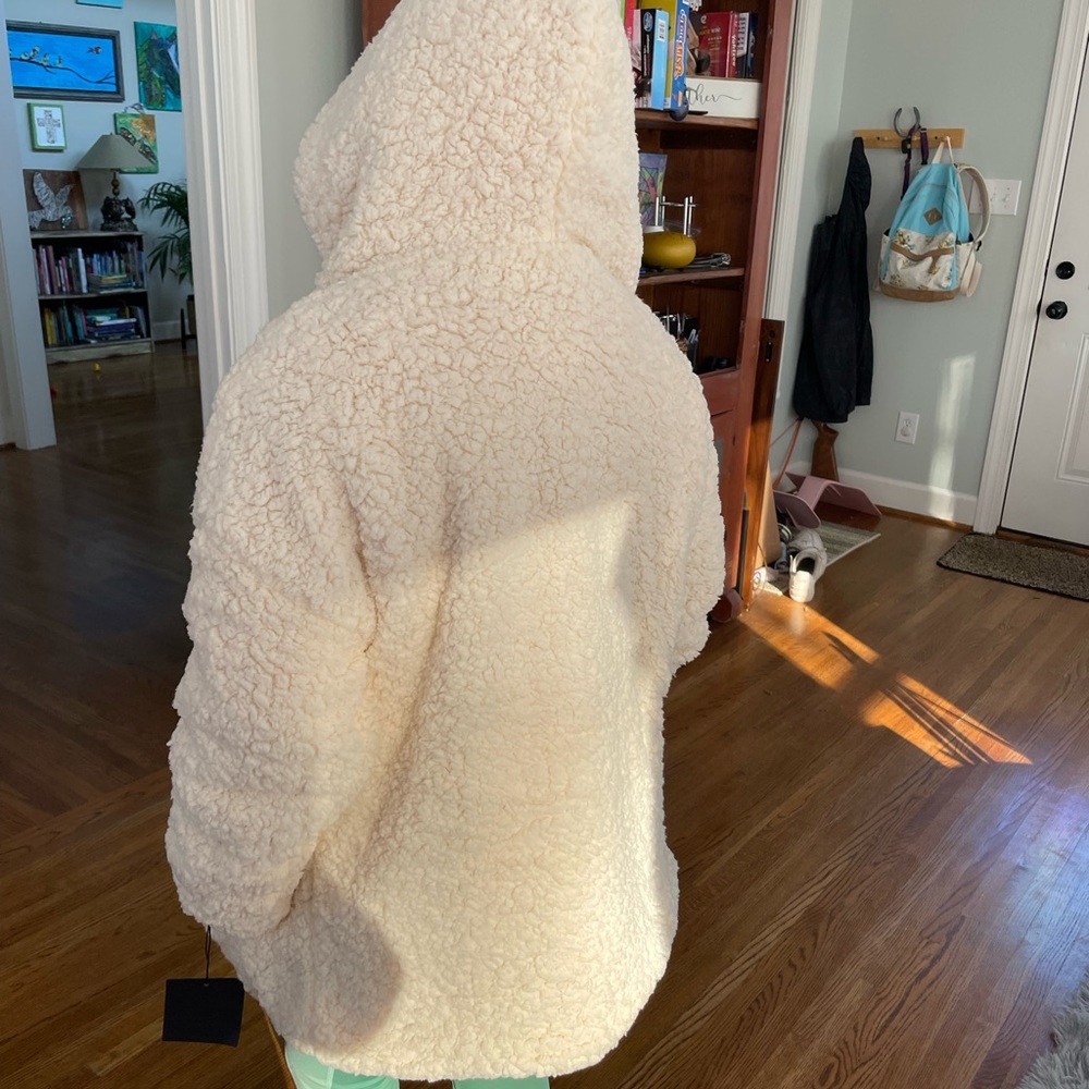 REVERSIBLE Fluffy Teddy Pink and Ivory Jacket - Picture 7 of 8